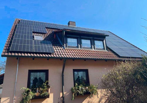 PV-Anlage auf Flachdach in Nürnberg Worzeldorf